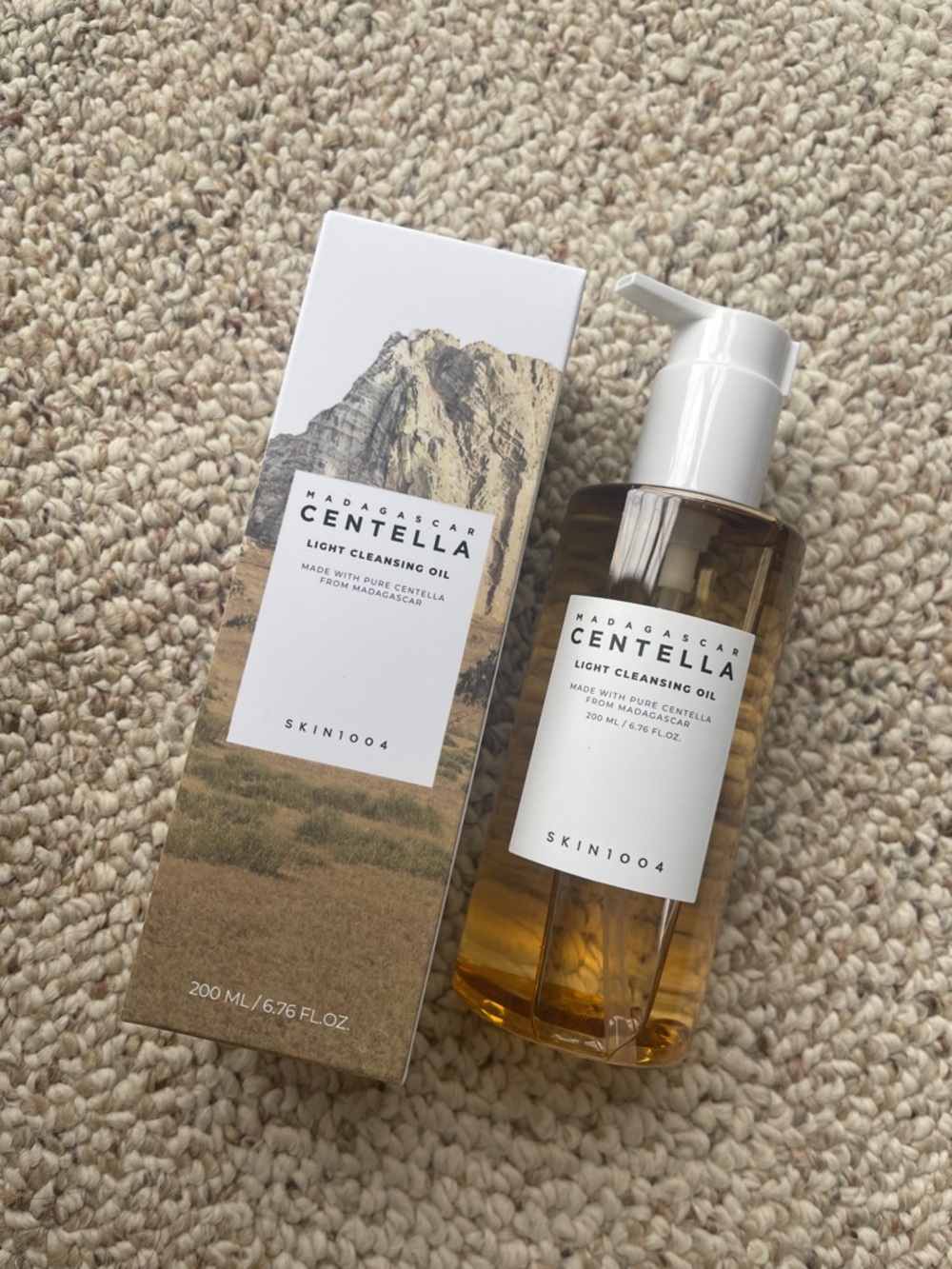 SKIN1004 Madagascar Centella Light Cleansing Oil - Amber